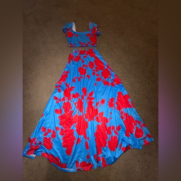 Dresses & Skirts - Blue and Red Floral 2 Piece Maxi Skirt & Crop